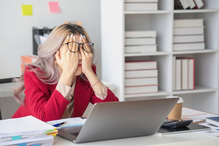 ストレスタイプ別におすすめのパワーストーン 天然石をご紹介!不安や疲れを和らげ、前向きな気持ちを取り戻そう!