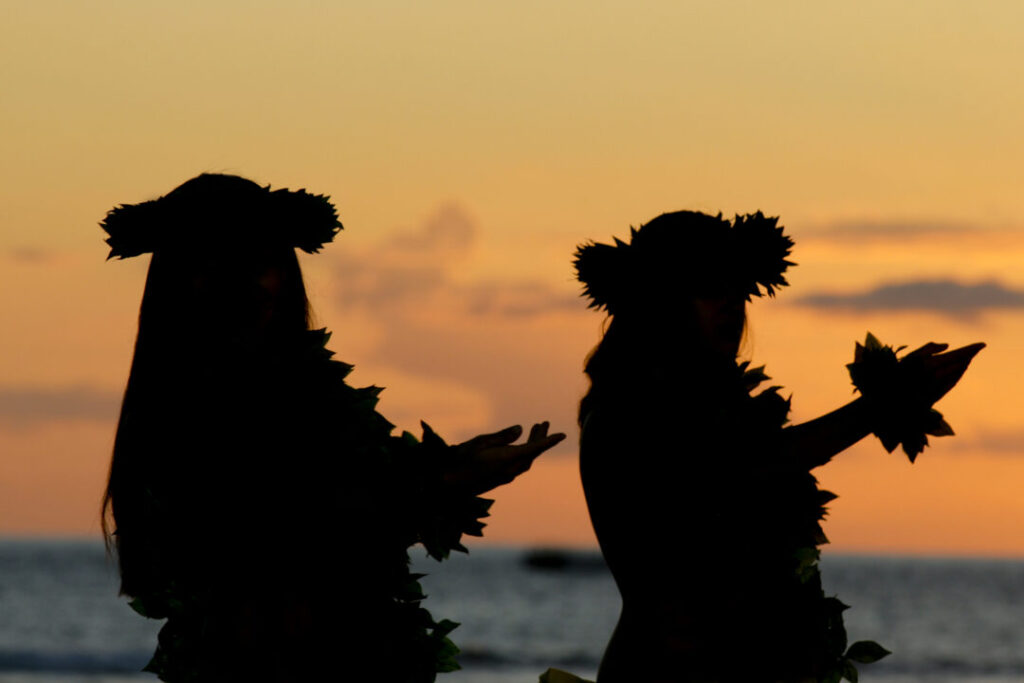 ハワイの美しい自然環境と深遠な精神世界：ハワイの文化とパワーストーンの結びつきについてご紹介します