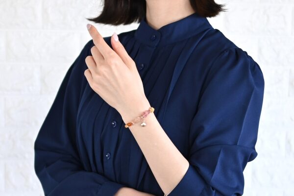 パワーストーンブレスレットが人気の理由